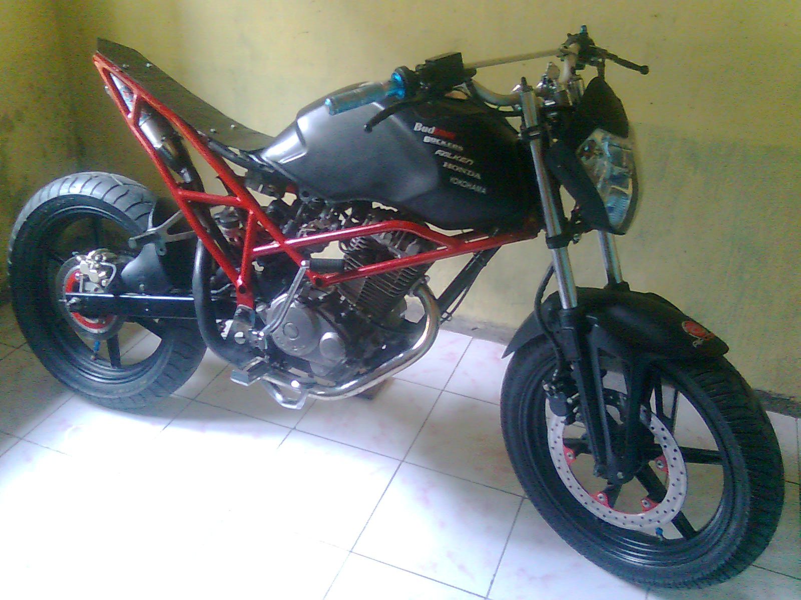 Koleksi Modifikasi New Jupiter Mx Street Fighter Terlengkap Koleksi Modifikasi New Jupiter Mx Street Fighter Terlengkap
