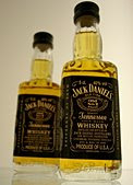 jack daniel's old no.7 bottles