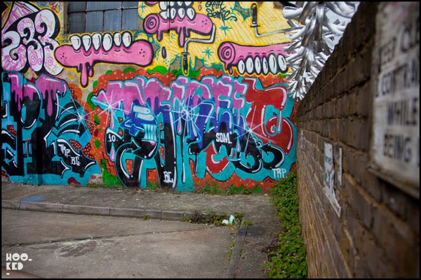 Sweet Toof, Street Art Mural, East London. Photo ©Hookedblog
