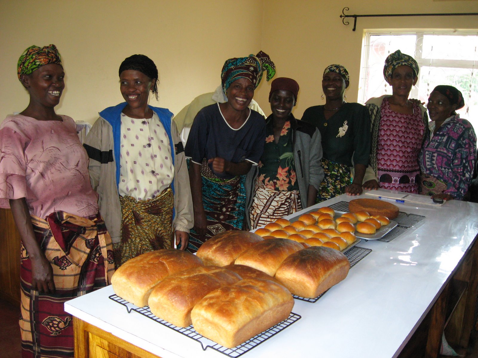 [UMATU's+baked+goods.JPG]