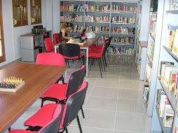 Biblioteca Pública "Antonio Horrillo Arias"
