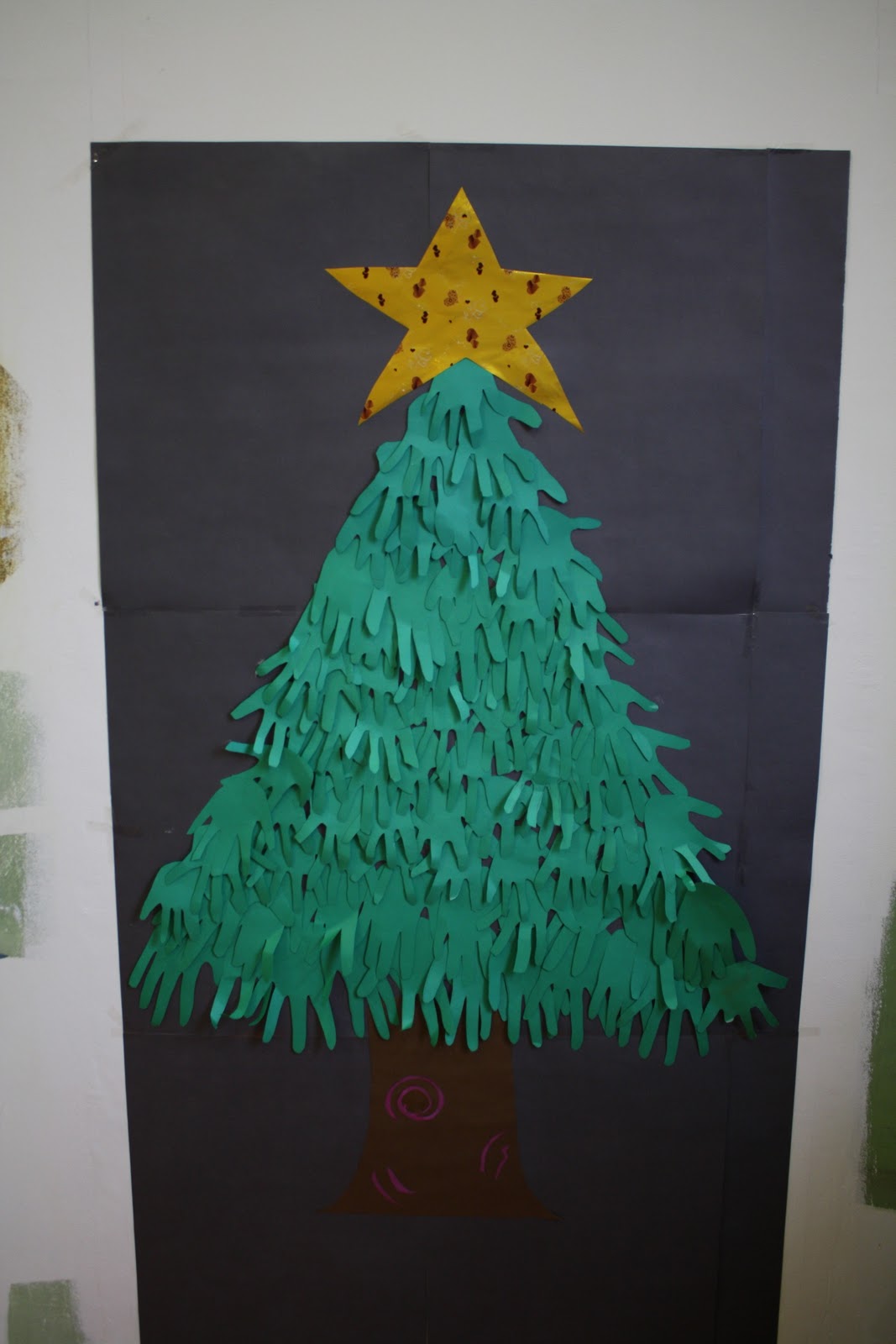 The Yellow Brick Road: Making a Christmas tree
