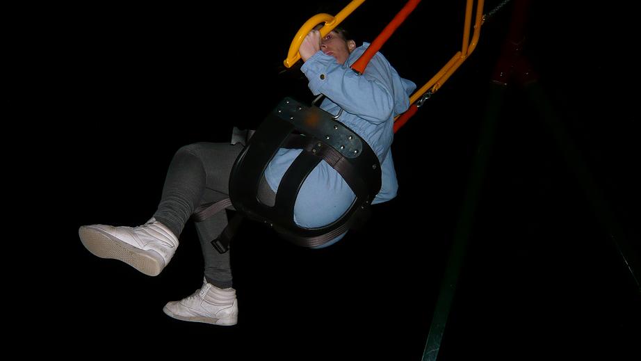 [swing3.JPG]