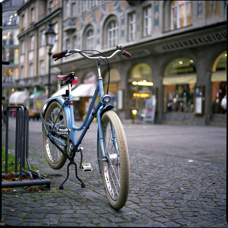 [Blue-Bike.jpg]