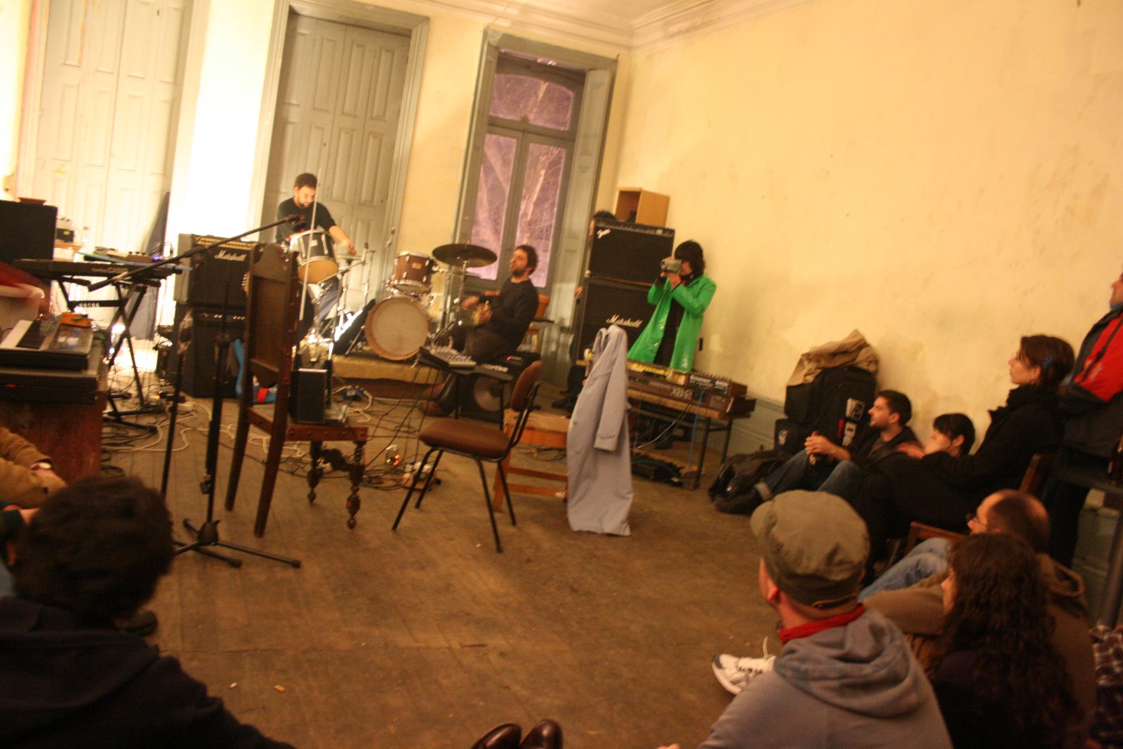 [vários_15.03.08.JPG]