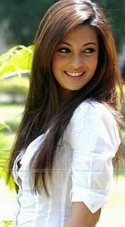 DATING TIPS HEALTH & BEAUTY : HOLLYWOOD& BOLLYWOOD HEROINS HOT IMAGES