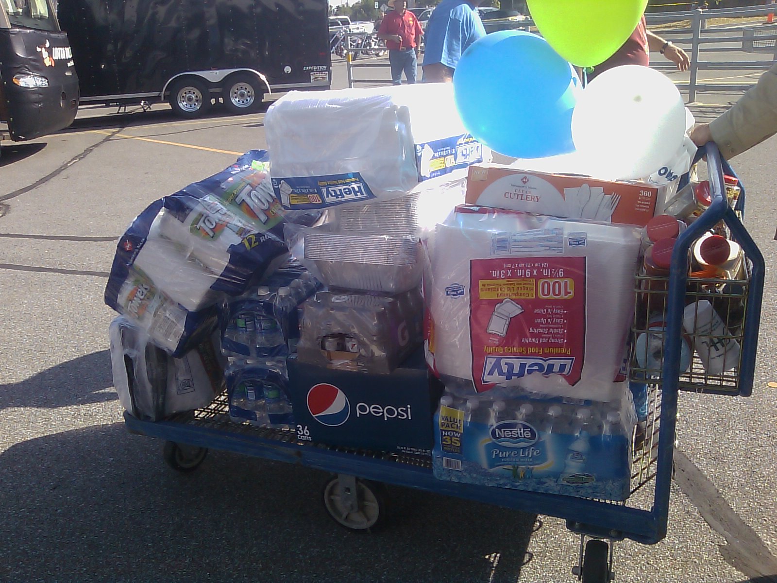 Barbecue Central The Sams Club 'Goody Cart'!