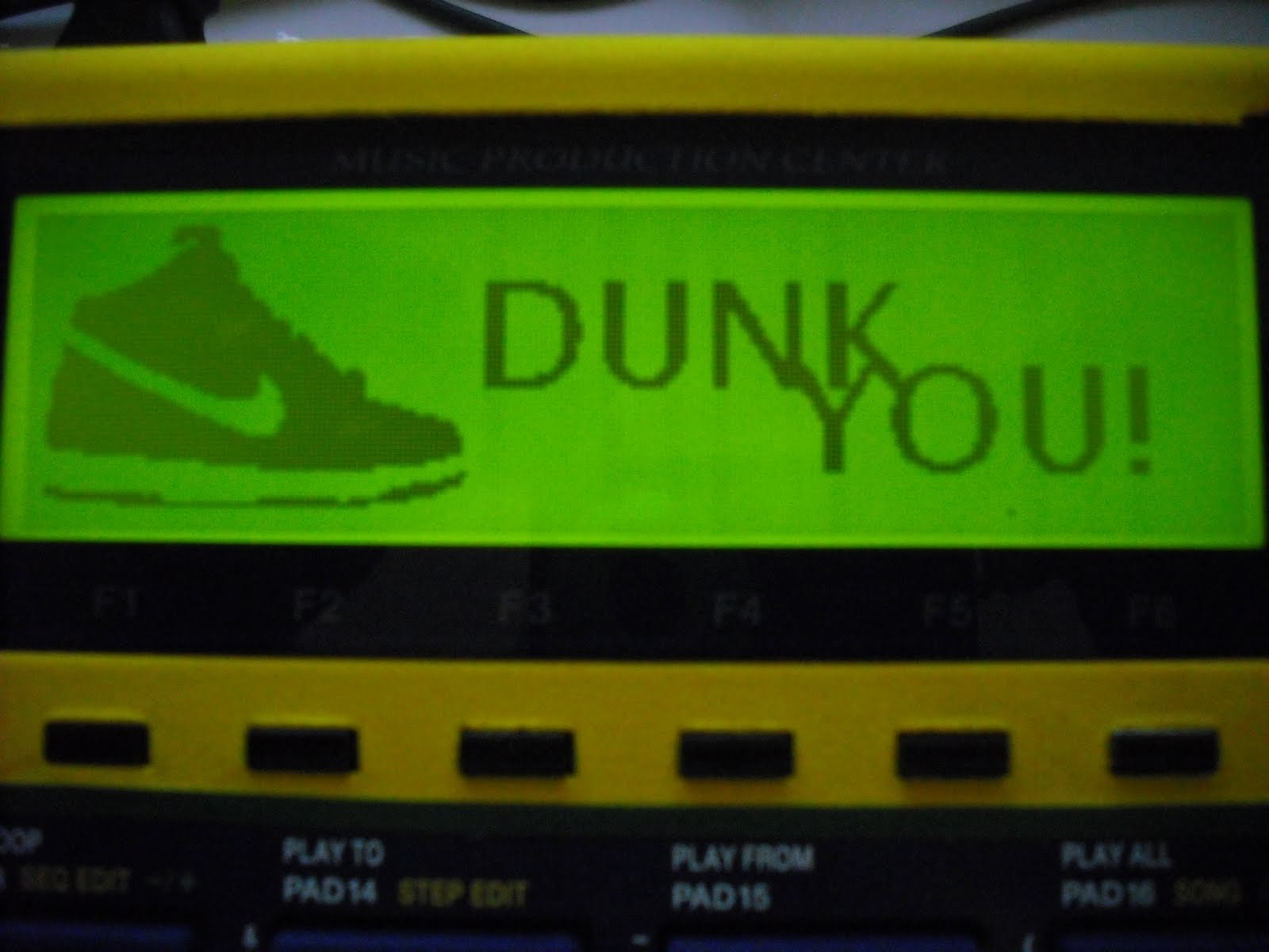 CUSTOM MPC SPLASH SCREENSHOTS