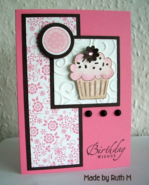[Pink+Cupcake+BW.jpg]