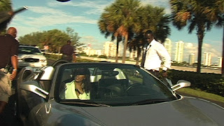 holiday akon mp3 download