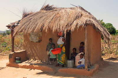 malawi houses house traditional typical mud mismatch environment constructed poles northern