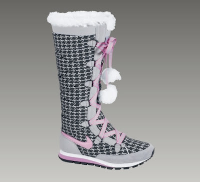 nike women's boots winter