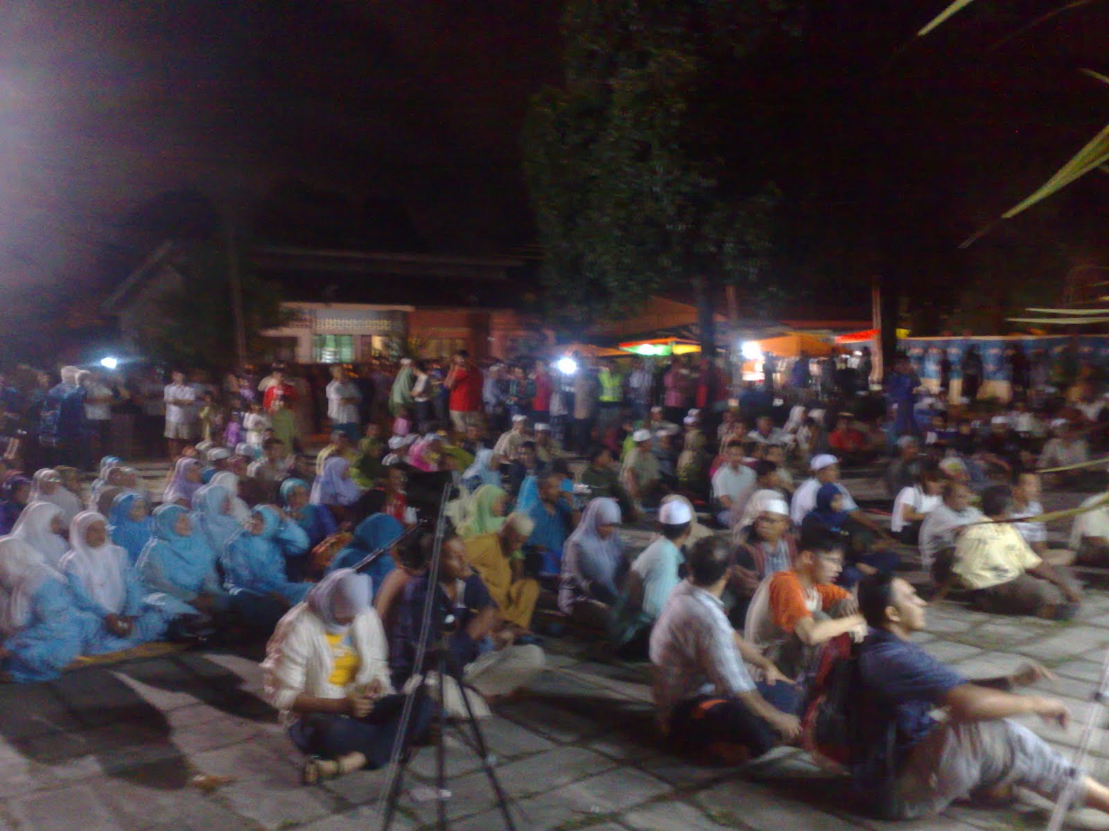 [08012010096-781681.jpg]