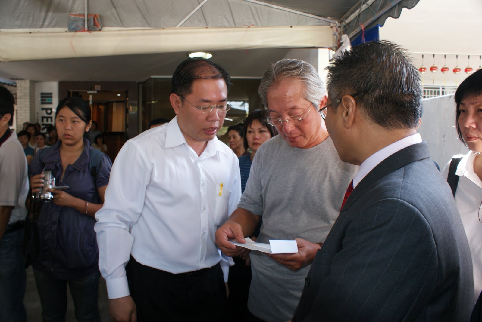 [DSC05808.JPG]