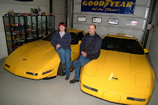Wij bij onze Corvettes