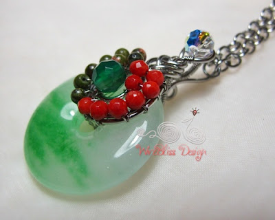 Wire Wrapped Jade Donut Pendant, Chinese Pipa