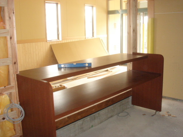 Matsuyama Hojo Veterinary Clinic Blog 受付カウンター・棚