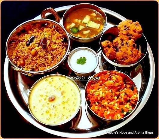 [Ugadi+Thali-3.jpg]