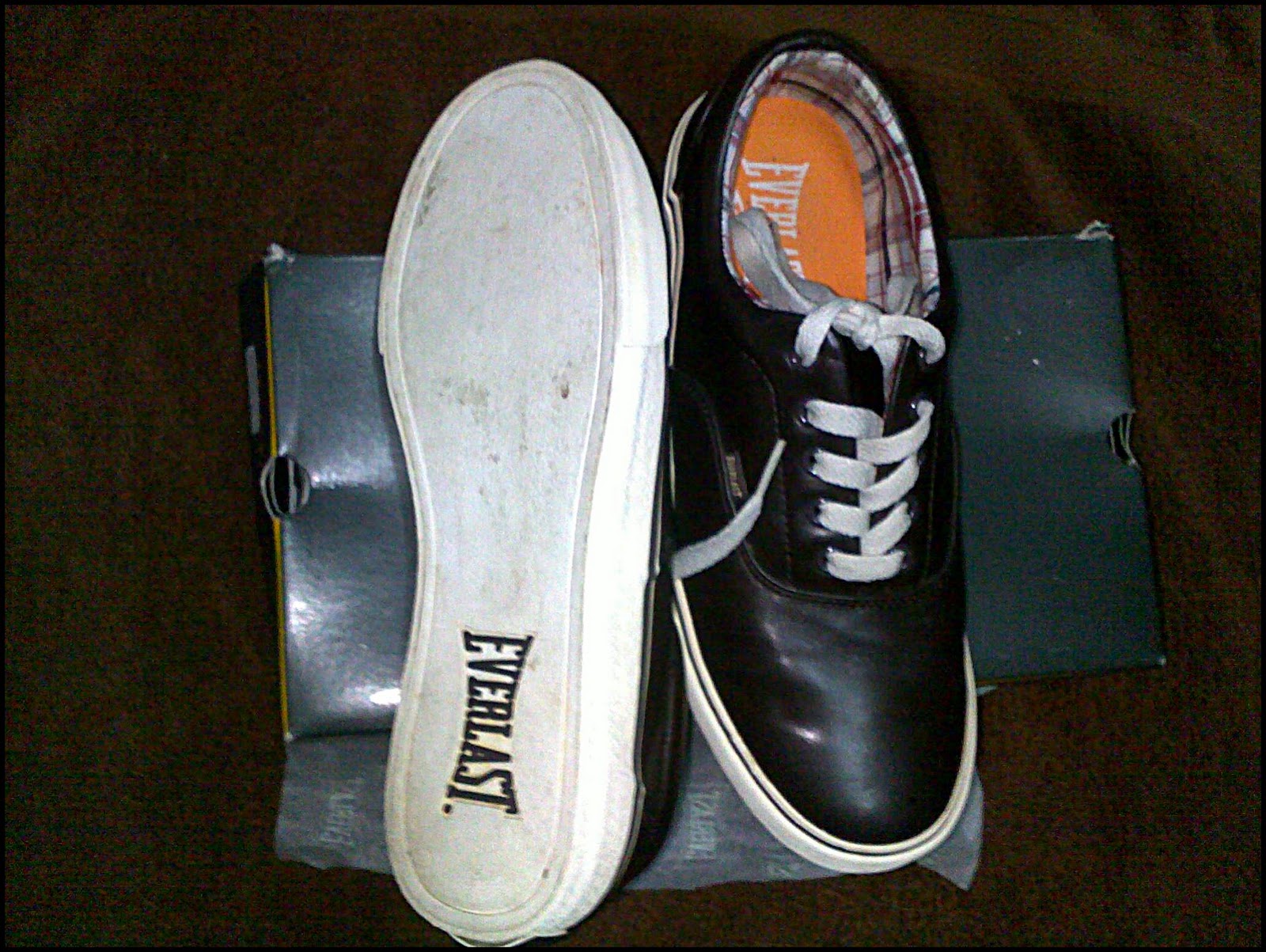 everlast hiking shoes