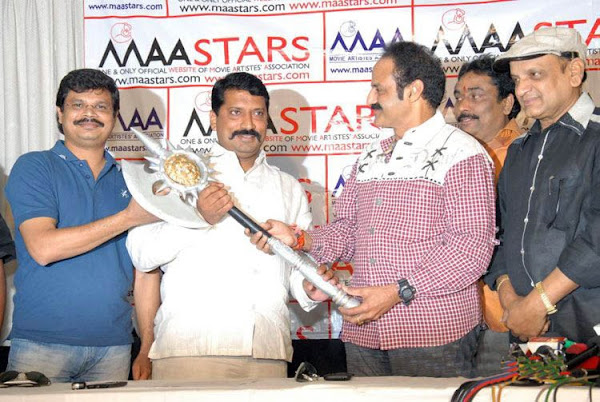 Simha Axe Auction Event Pics film pics