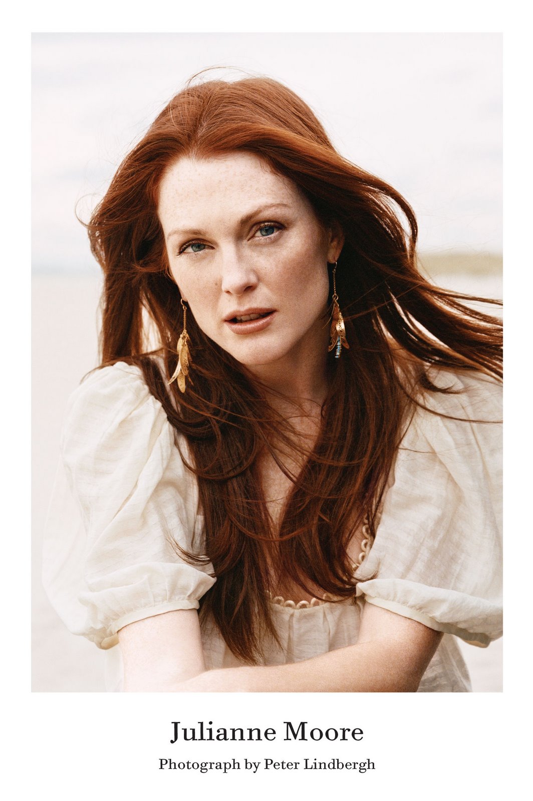 [Julianne_Moore_headshot+(2).JPG]