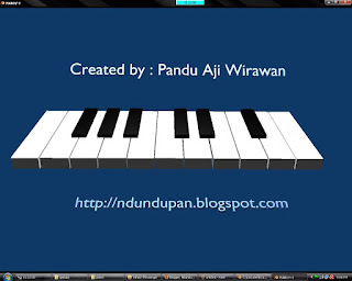 Aplikasi piano pertama Aplikasi piano pertama saya, 2009