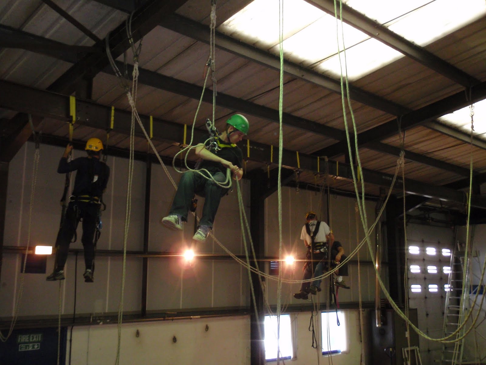 TEAMASCENT infoteamascent.co.uk Rope access training in Aberdeen