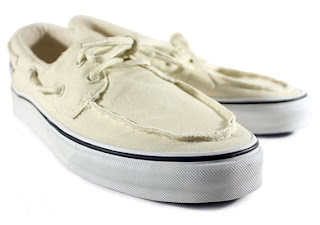 white vans canvas shoes