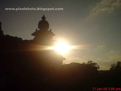 mahabalipuram-shore-temple,old-indian-temples,tamilnadu,south-india-tours,rock-temples,sunset