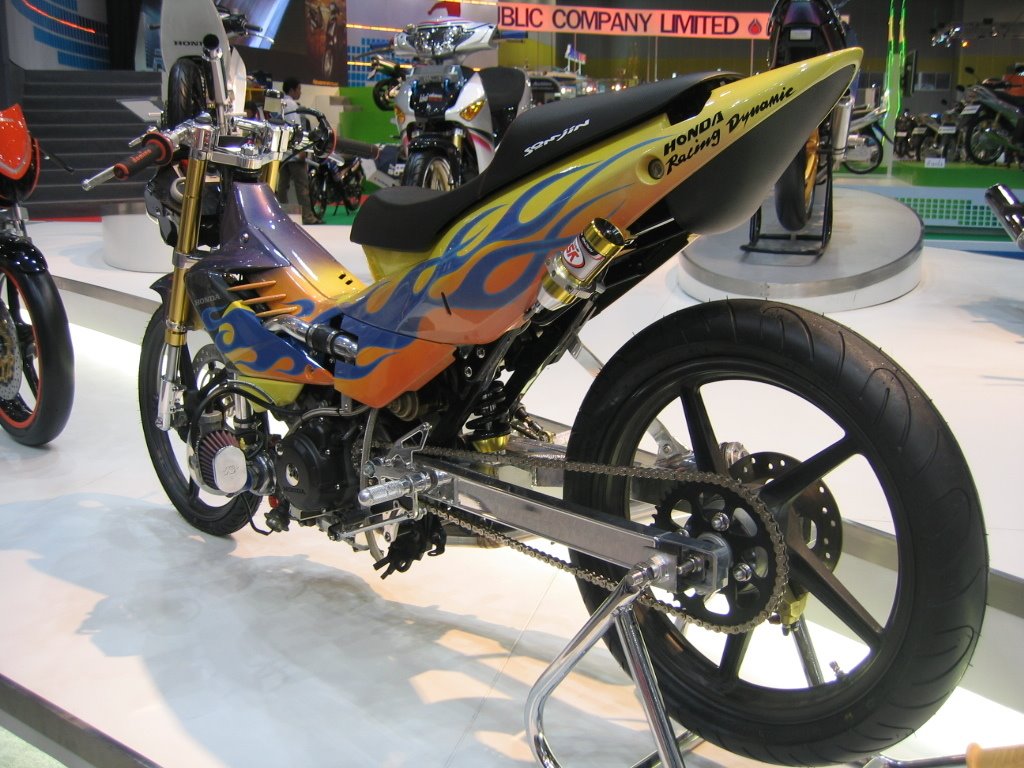 Motor Cycle Modification Honda Racing Dynamic