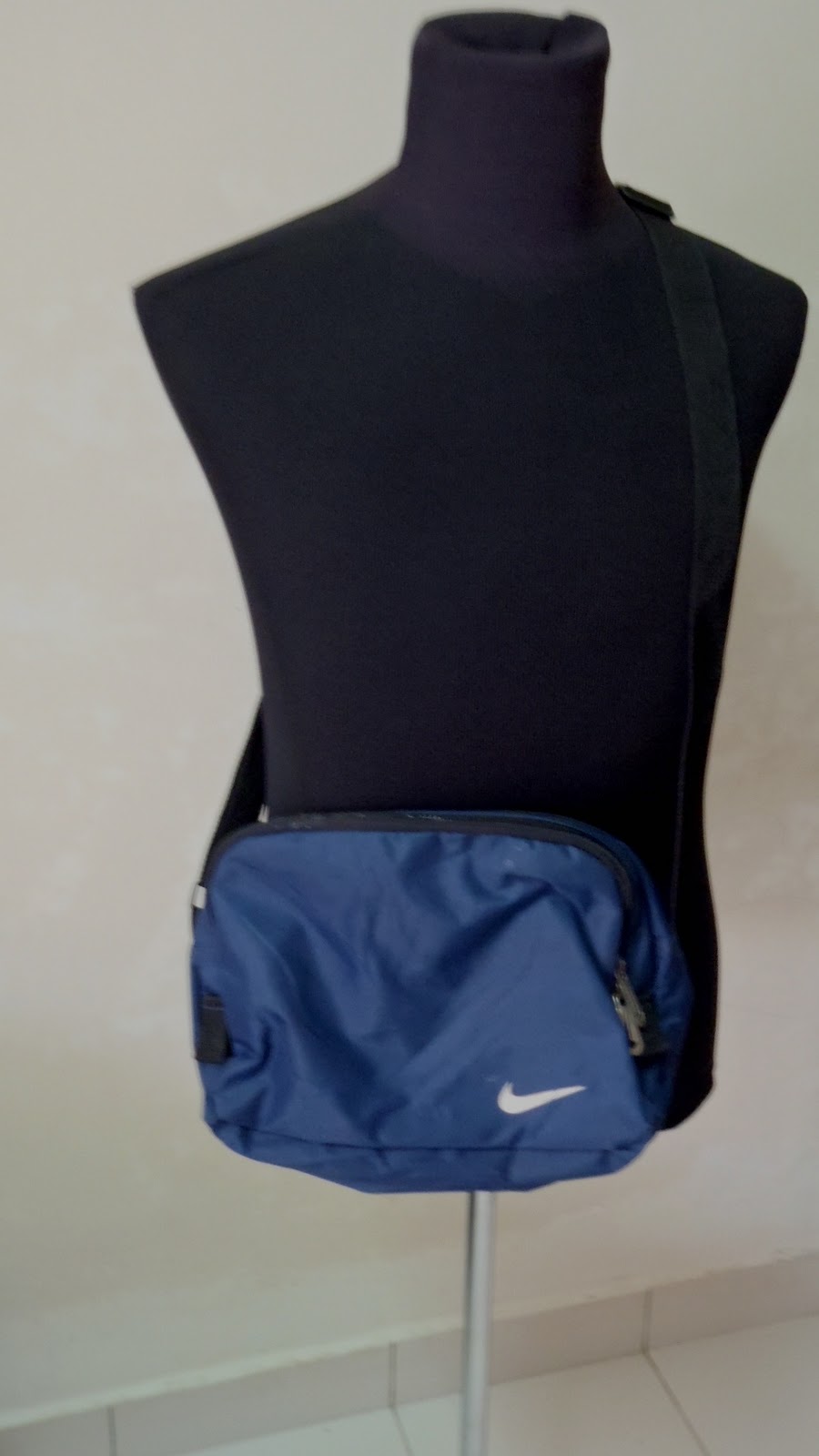 nike tri sling bag