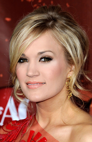 carrie underwood make up
