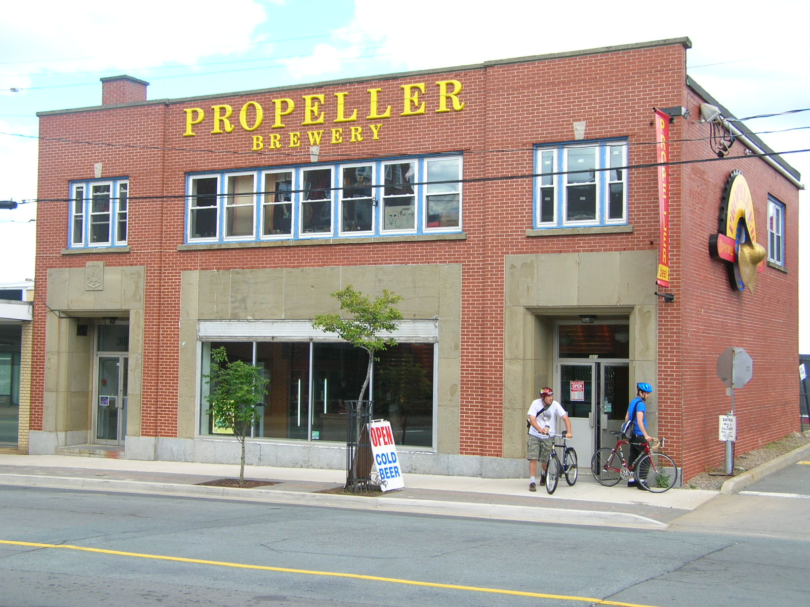 [Propeller+Brewery.JPG]
