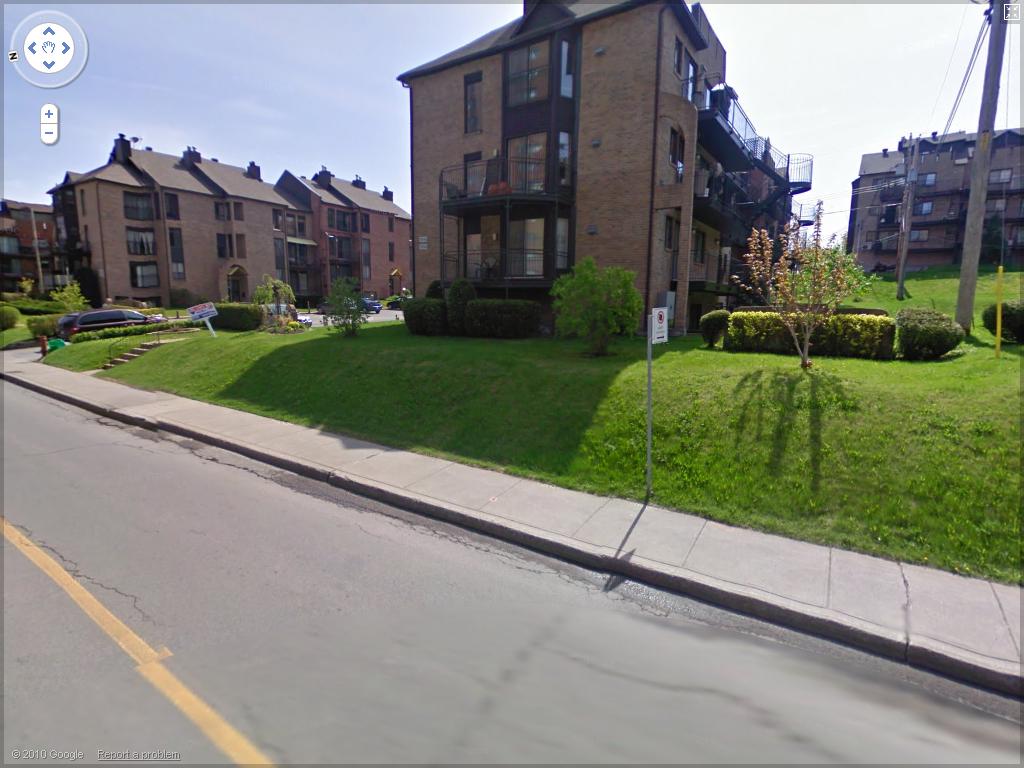 Street Views (Google) Boulevard Gouin Est, Montreal, Canada