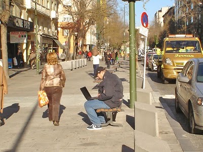 Wi-fi gratis en la Plaza de Olavide