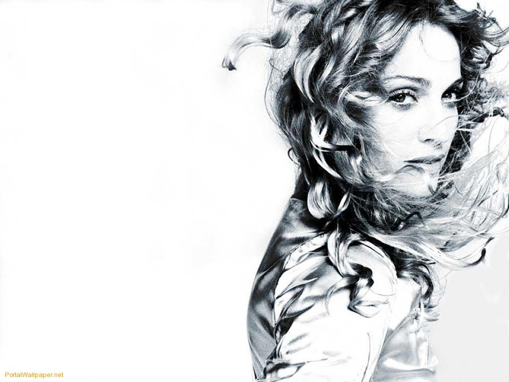 http://4.bp.blogspot.com/_RQrd_HjlUq8/Sw2_tdxPPZI/AAAAAAAAAH4/fWkmzotDLeM/s1600/Madonna-wallpaper-06-1.jpg