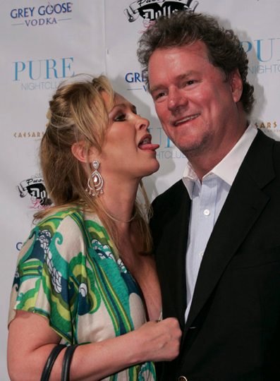 [kathyrickhilton042206.jpg]