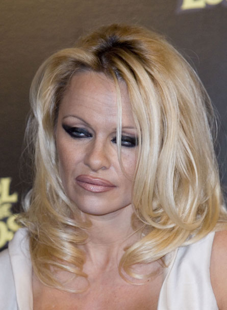 [pamanderson.jpg]