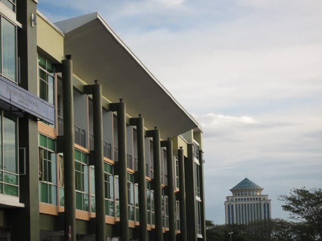 The Mukah Bangunan Universiti Teknologi Mara UiTM The Mukah Bangunan Universiti Teknologi Mara UiTM