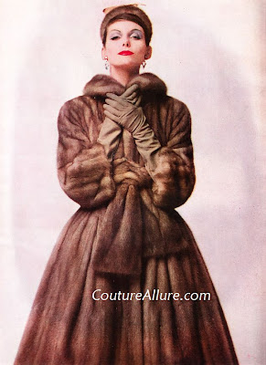 Couture Allure Vintage Fashion: January 2011