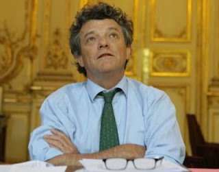 Jean Louis Borloo épaulé par sa femme Béatrice Schönberg aux