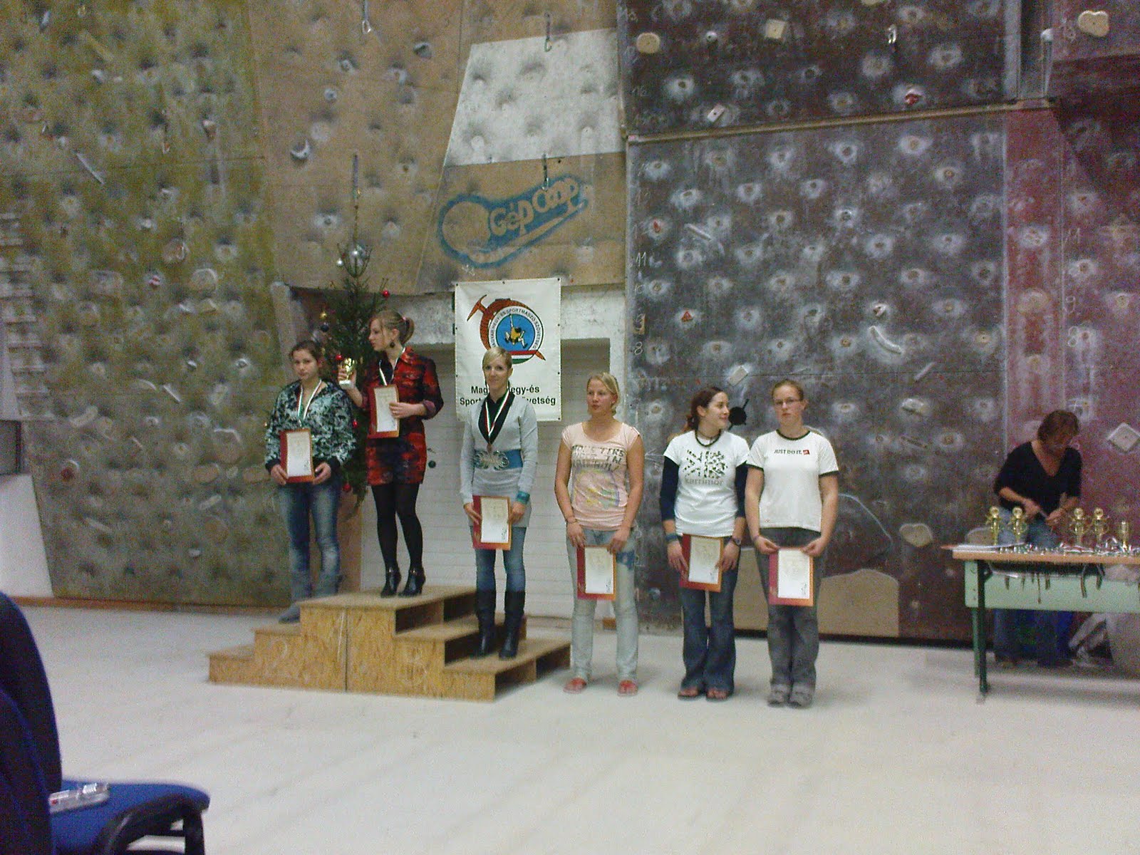 [DSC00124.JPG]