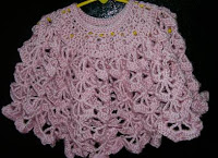 Free Crochet Pattern - Little Girl&apos;s Poncho