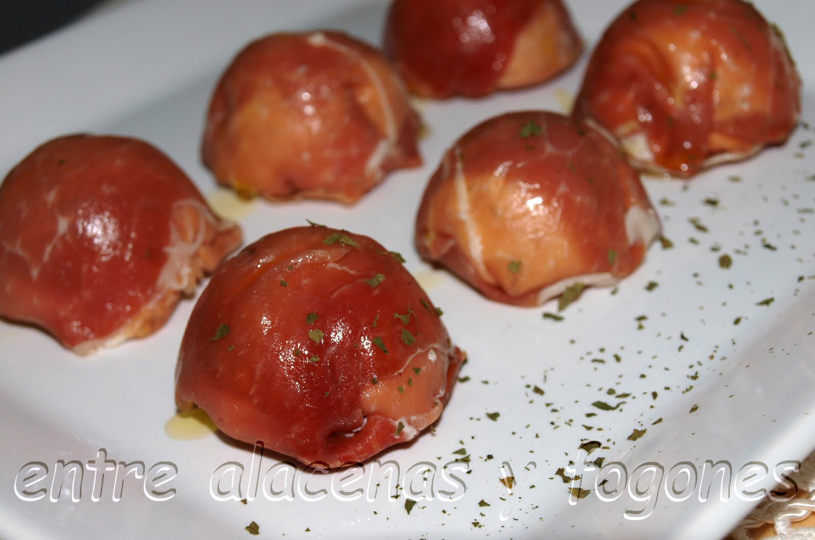Entre alacenas y fogones... Bombones de jamón Entre alacenas y fogones... Bombones de jamón