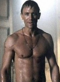 When should transsexual come out Daniel craig straight or gay