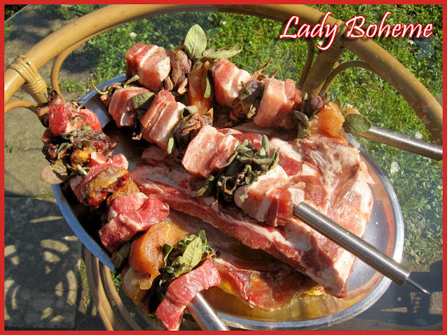 hiperica di lady boheme blog di cucina, ricette facili e veloci. Ricetta arrosto grigliato in giardino