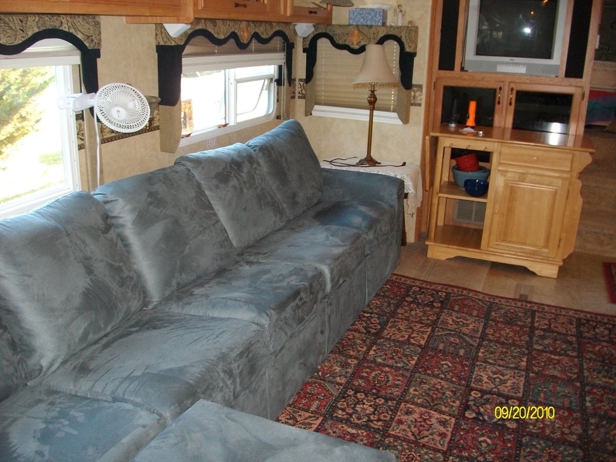 Doing my best for Him New sectional for the rv