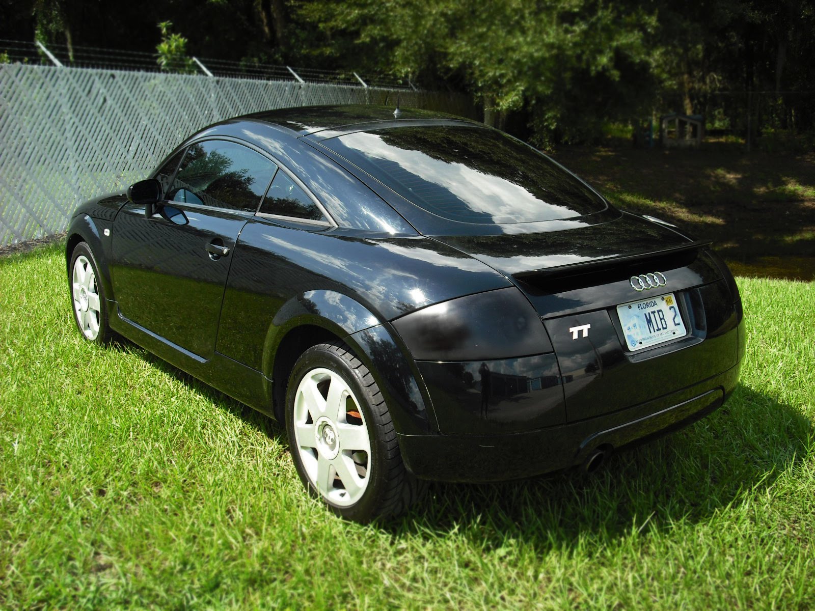 AUDI TT 2000: AUDI TT 2000 TURBO on EBAY!