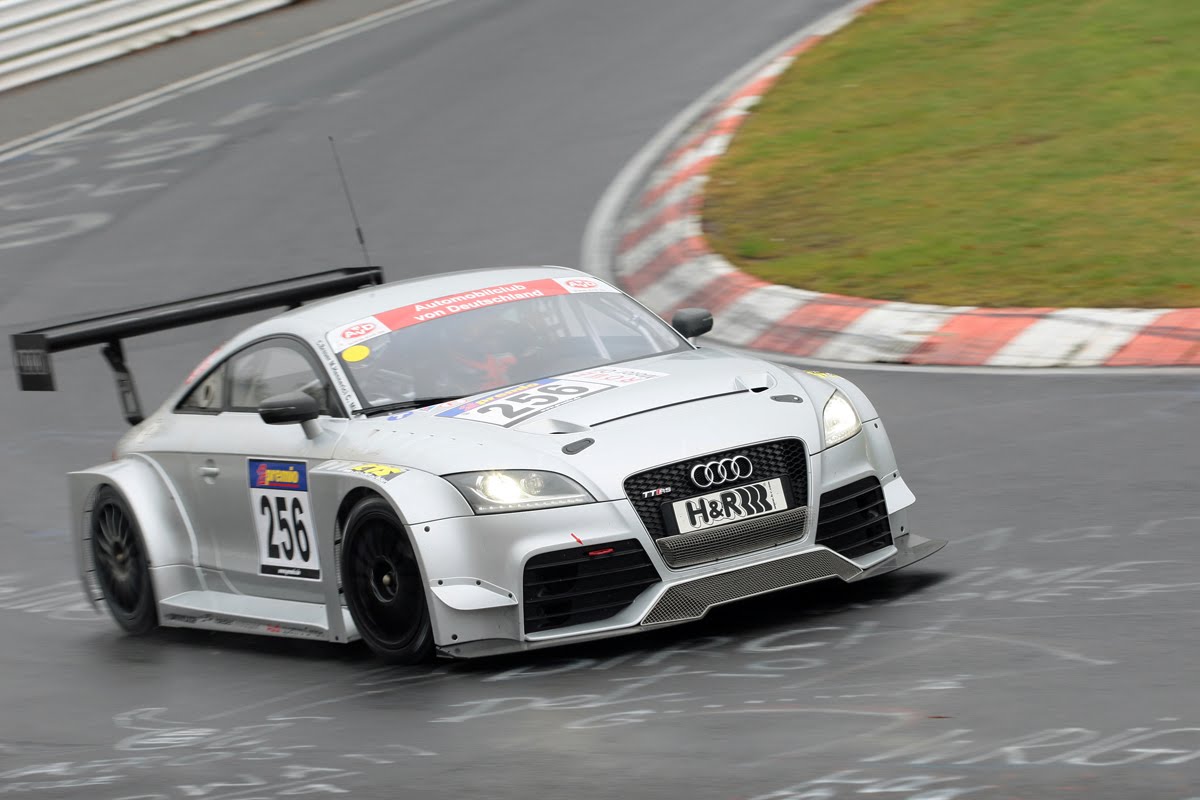 Audi TT RS makes successful race debut | quattroholic.com