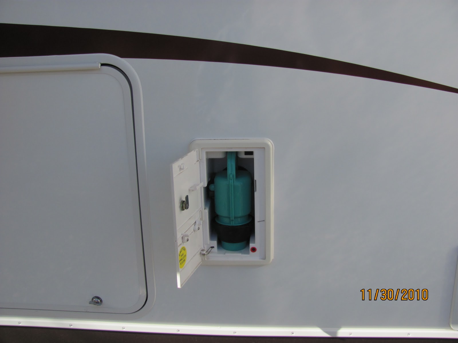 America by RV Replacing the Sewer Hose and Other Fine Chores